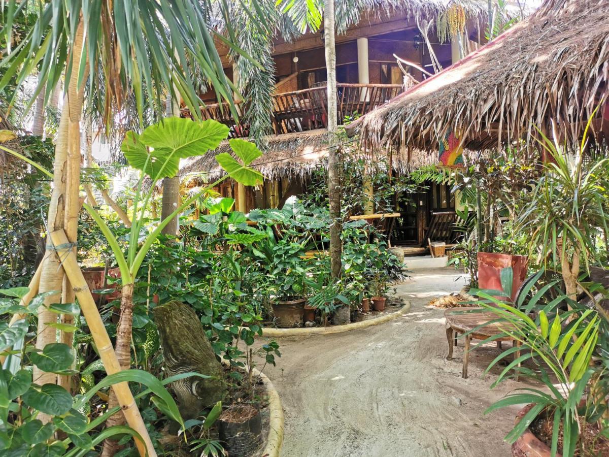 RedDoorz Premium @ Nigi Nigi Nu Noos Station 2 Boracay Hotel Balabag  Buitenkant foto