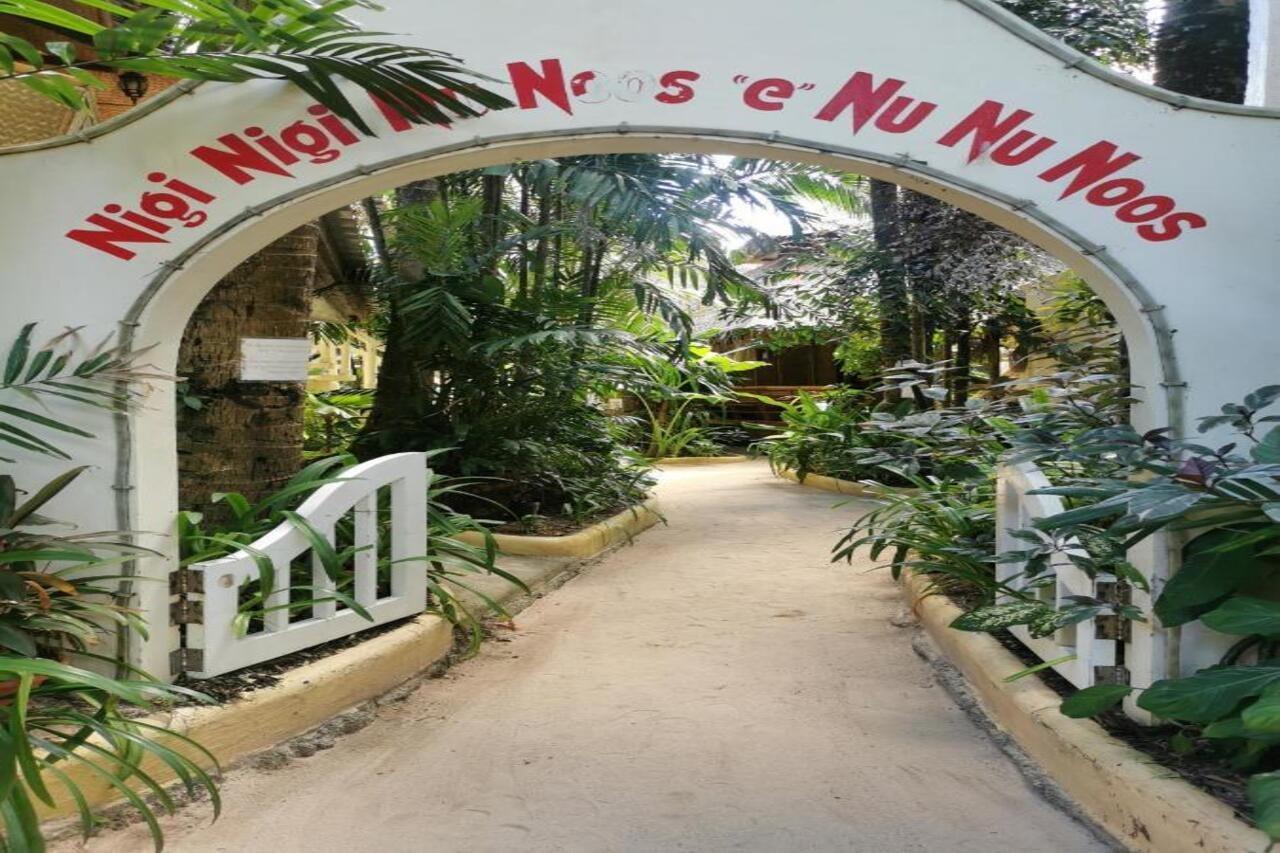 RedDoorz Premium @ Nigi Nigi Nu Noos Station 2 Boracay Hotel Balabag  Buitenkant foto