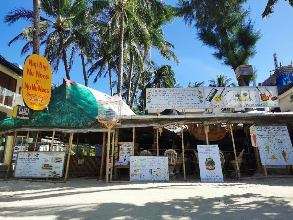 RedDoorz Premium @ Nigi Nigi Nu Noos Station 2 Boracay Hotel Balabag  Buitenkant foto